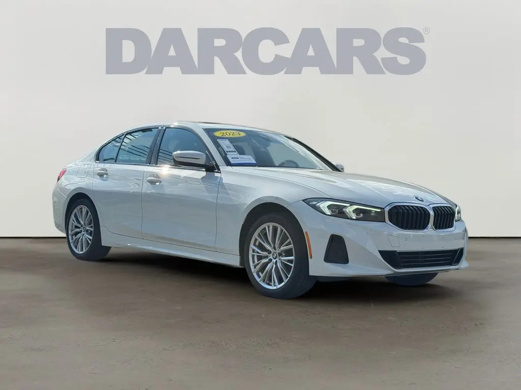 2023 BMW 330i