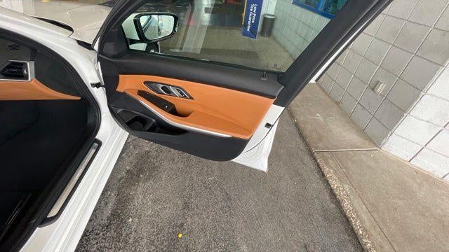 2023 BMW 3 Series 330i xDrive