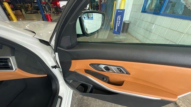 2023 BMW 3 Series 330i xDrive
