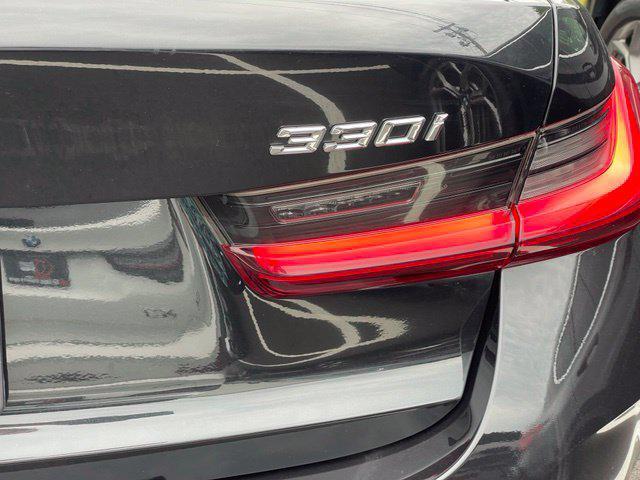 2023 BMW 330i - $37,907