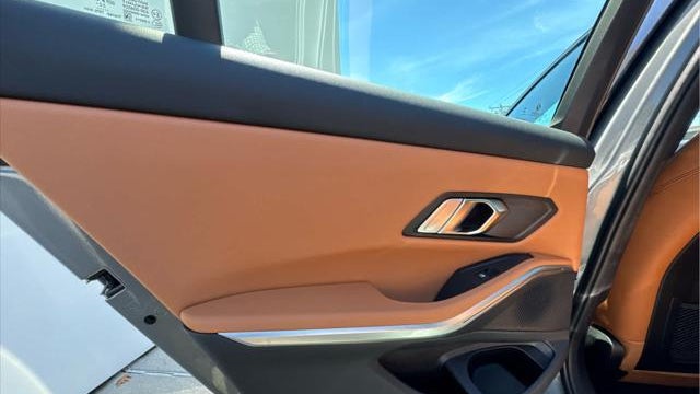 2023 BMW 3 Series 330i xDrive