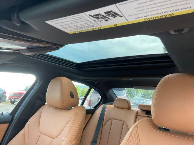 2023 BMW 330i - $38,247
