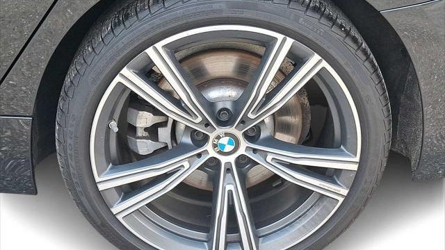 2023 BMW 3 Series 330i xDrive