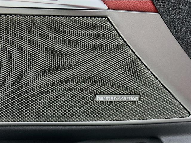 2023 BMW 330i - $32,000