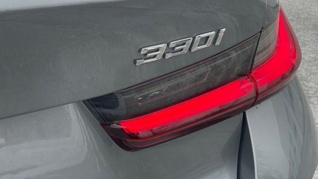 2023 BMW 3 Series 330i xDrive