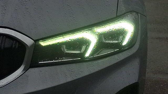 2023 BMW 3 Series 330i xDrive