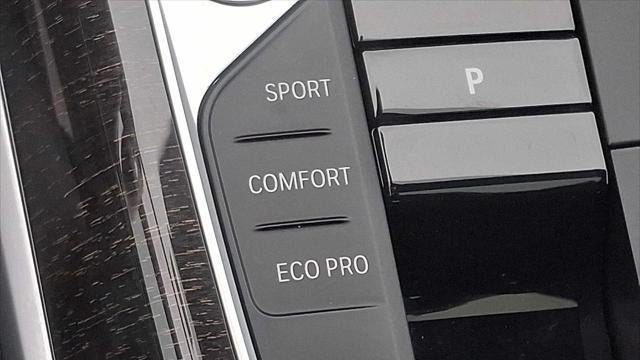 2023 BMW 3 Series 330i xDrive