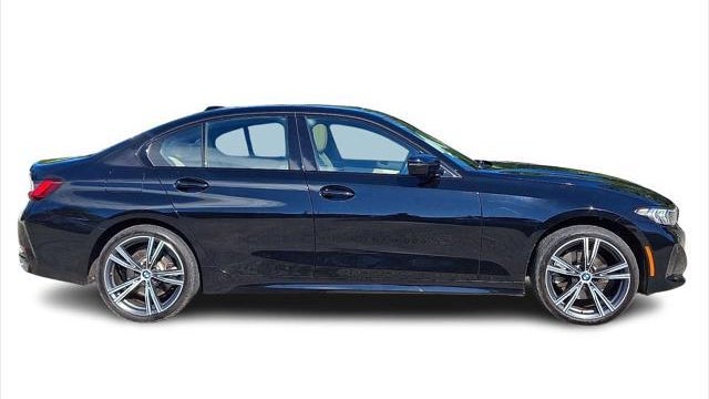 2023 BMW 3 Series 330i xDrive