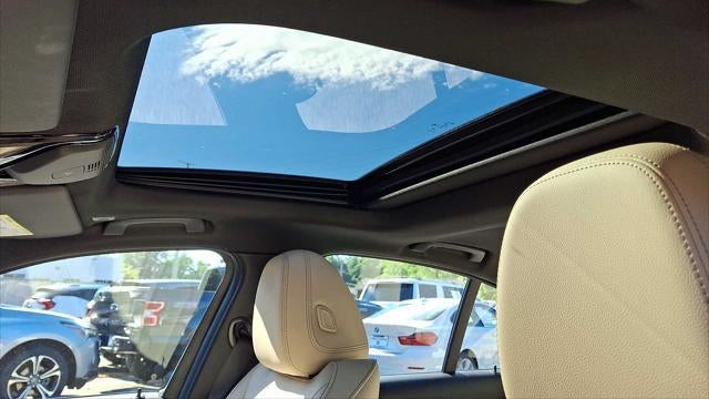 2023 BMW 3 Series 330i xDrive