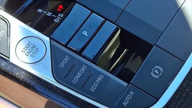 2023 BMW 3 Series 330i xDrive
