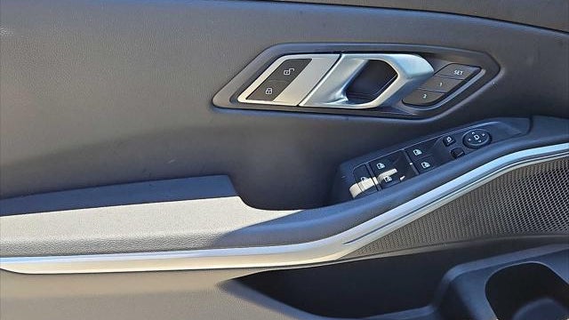 2023 BMW 3 Series 330i xDrive