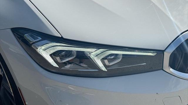 2024 BMW 3 Series 330i xDrive