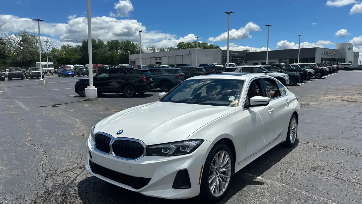2024 BMW 3 Series 330i xDrive