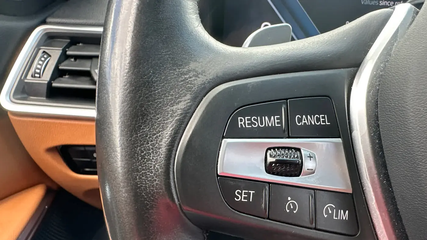 2024 BMW 3 Series 330i xDrive