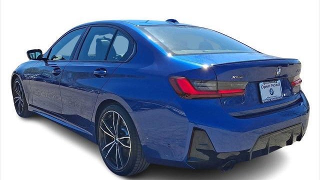 2023 BMW 3 Series 330i xDrive