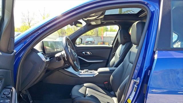 2023 BMW 3 Series 330i xDrive