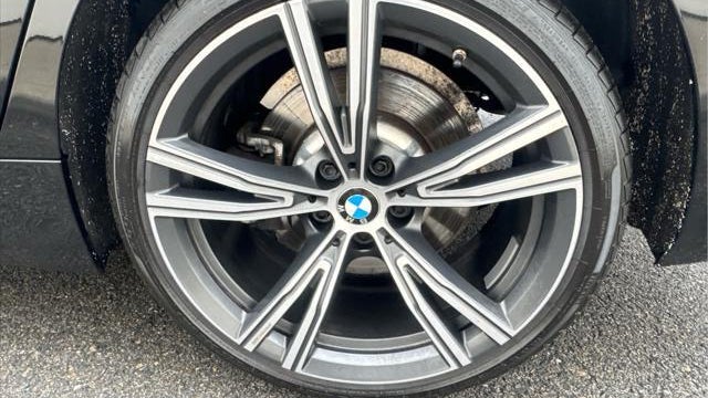 2023 BMW 3 Series 330i xDrive