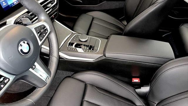 2024 BMW 3 Series 330i xDrive