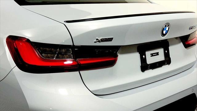2024 BMW 3 Series 330i xDrive