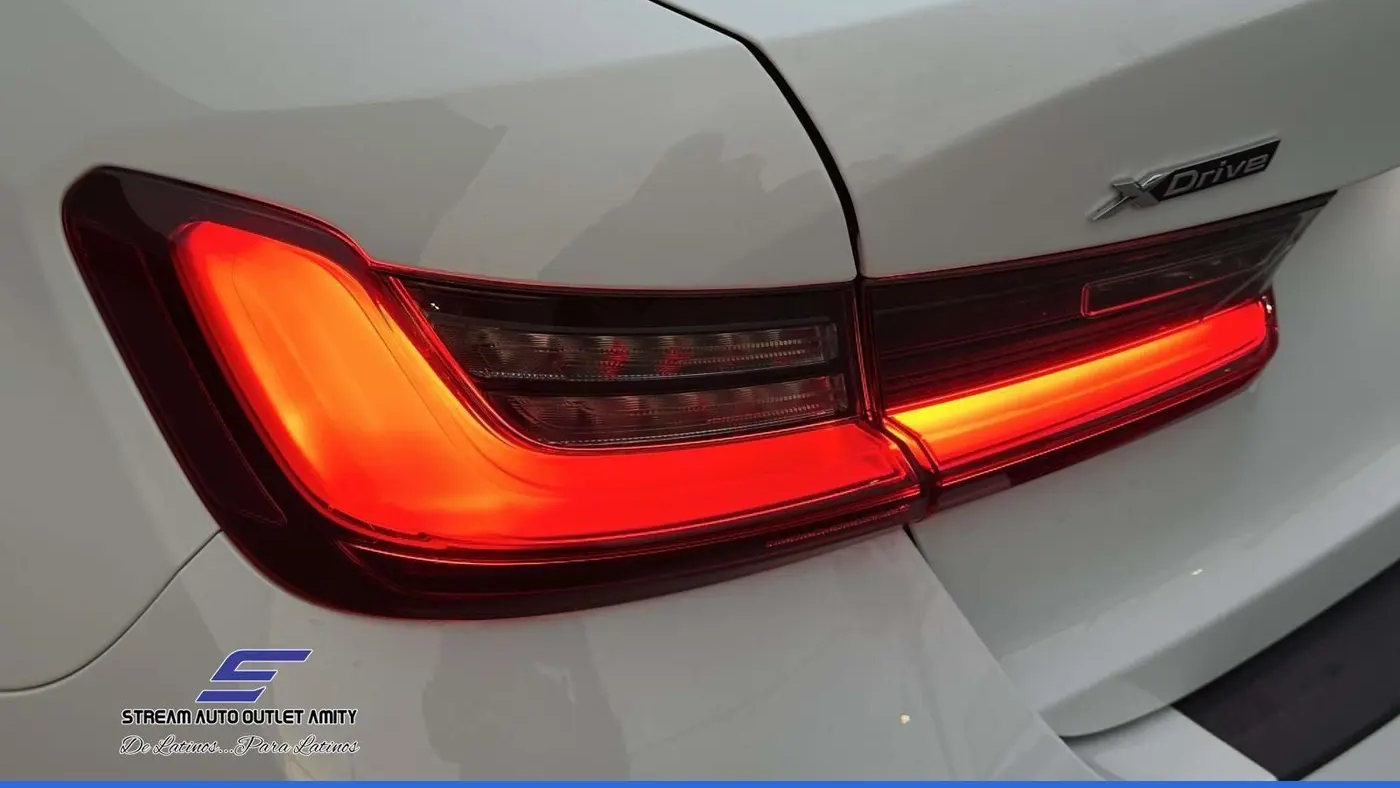 2024 BMW 3 Series 330i xDrive