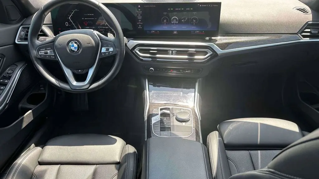 2023 BMW 3 Series 330i xDrive