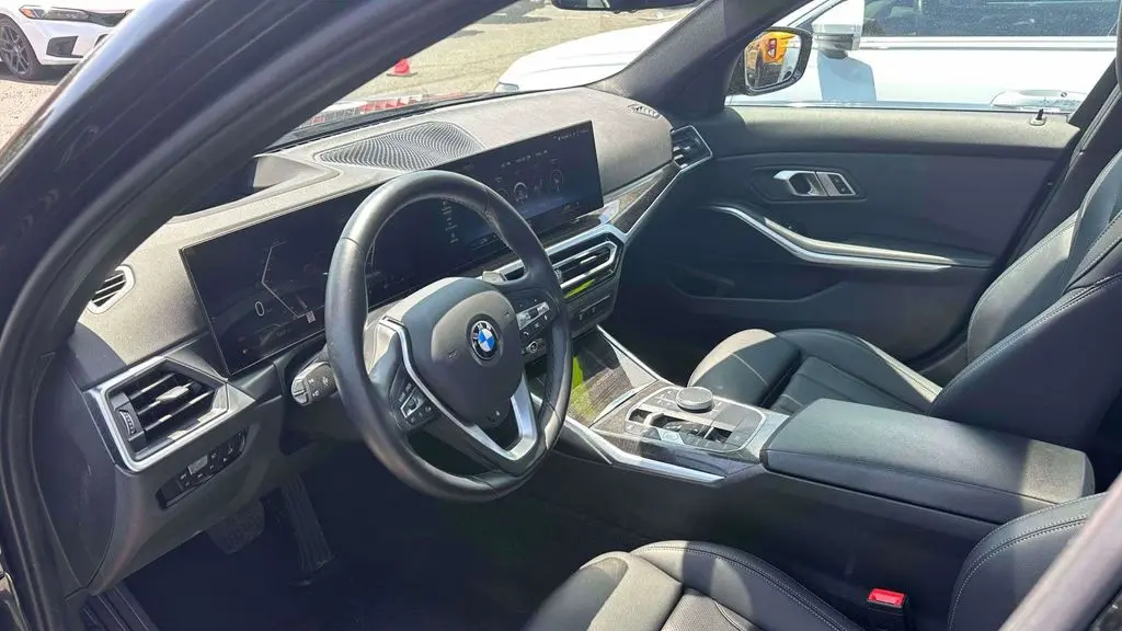 2023 BMW 3 Series 330i xDrive