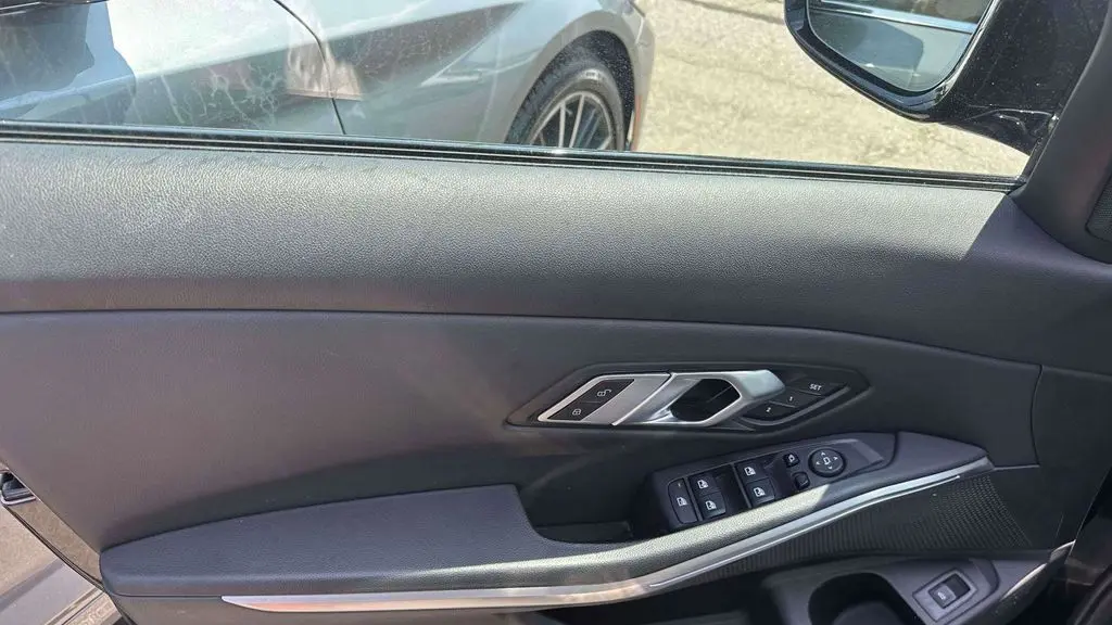 2023 BMW 3 Series 330i xDrive
