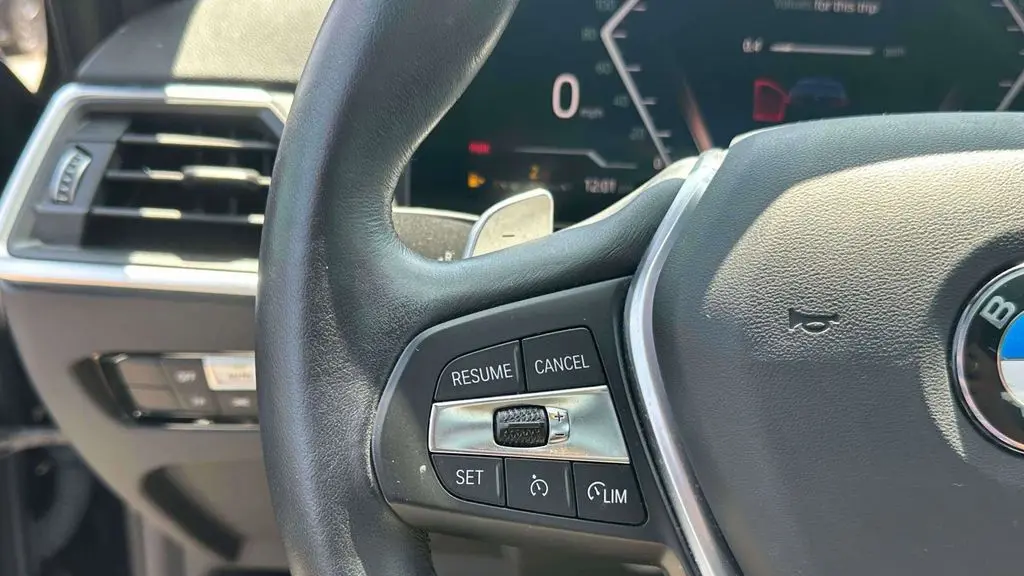 2023 BMW 3 Series 330i xDrive