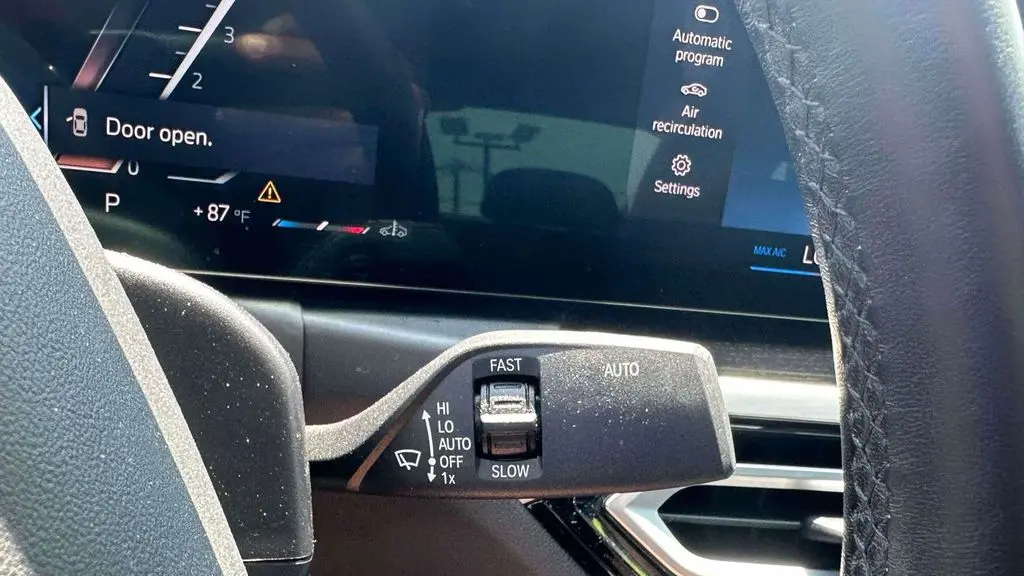 2023 BMW 3 Series 330i xDrive
