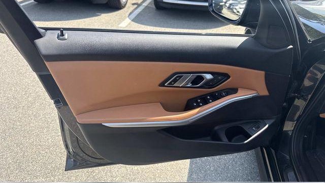 2023 BMW 3 Series 330i xDrive