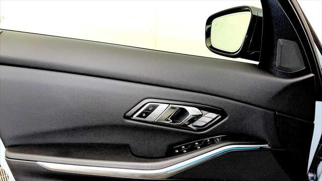 2023 BMW 3 Series 330i xDrive