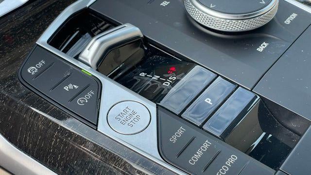 2023 BMW 3 Series 330i xDrive