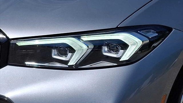 2023 BMW 3 Series 330i xDrive