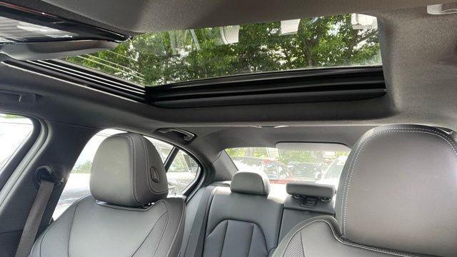 2024 BMW 3 Series 330i xDrive