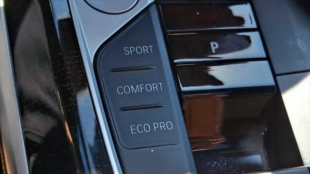 2023 BMW 3 Series 330i xDrive