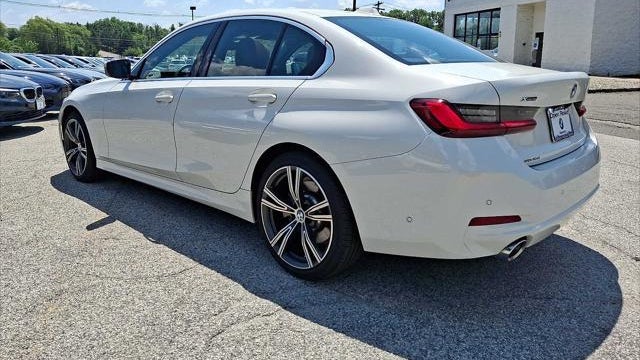 2024 BMW 3 Series 330i xDrive