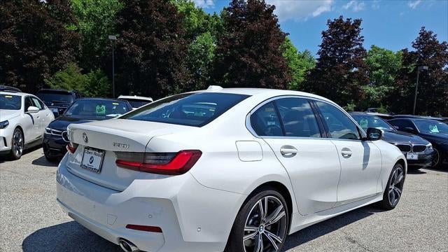 2024 BMW 3 Series 330i xDrive