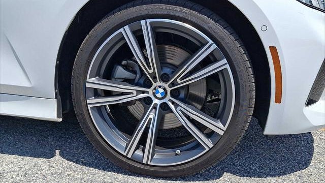 2024 BMW 3 Series 330i xDrive