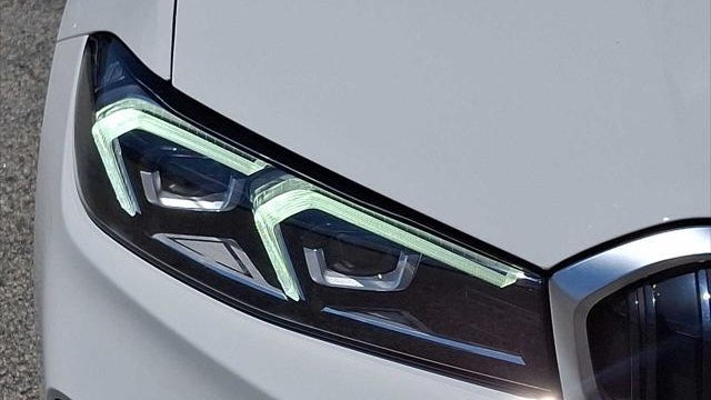 2024 BMW 3 Series 330i xDrive
