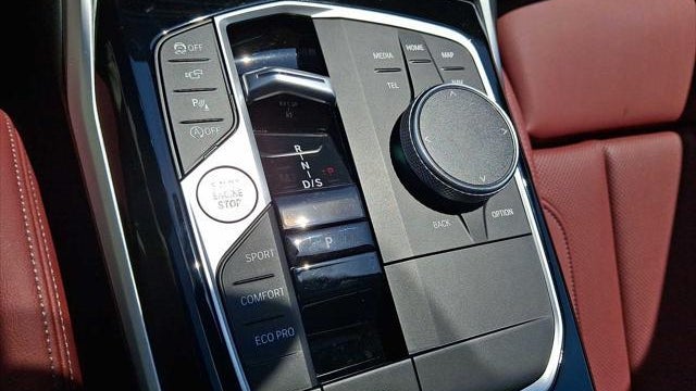 2024 BMW 3 Series 330i xDrive