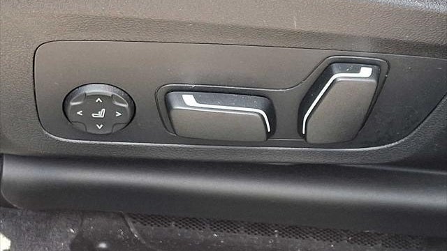 2024 BMW 3 Series 330i xDrive
