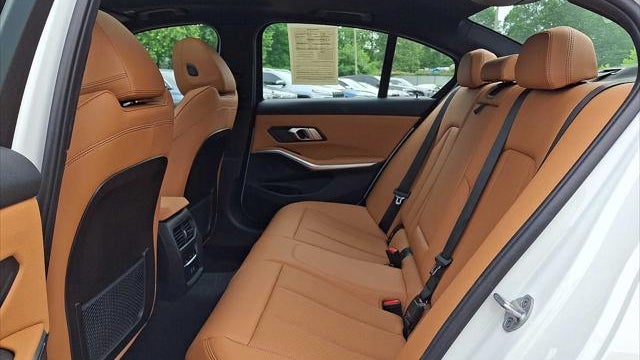 2023 BMW 3 Series 330i xDrive