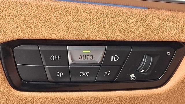 2023 BMW 3 Series 330i xDrive