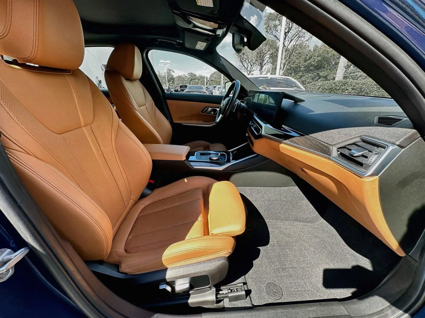 2023 BMW 330i - $36,495