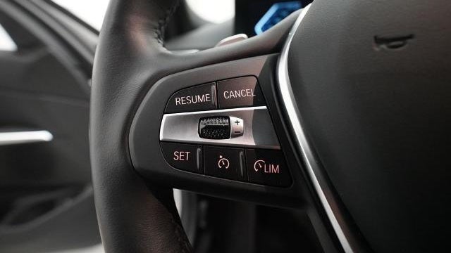 2024 BMW 3 Series 330i xDrive