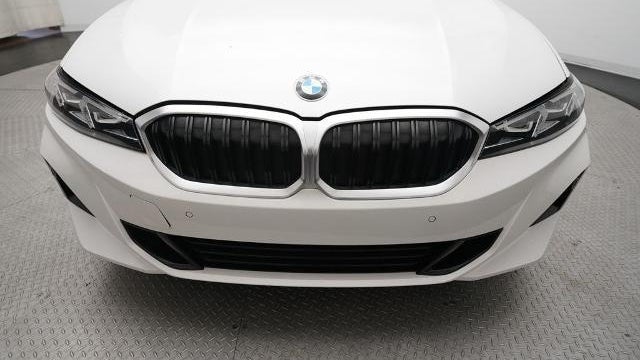 2024 BMW 3 Series 330i xDrive