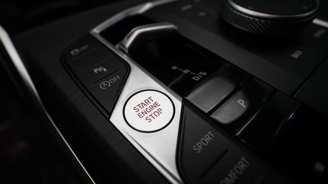 2024 BMW 3 Series 330i xDrive