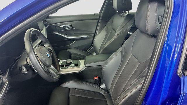2023 BMW 3 Series 330i xDrive