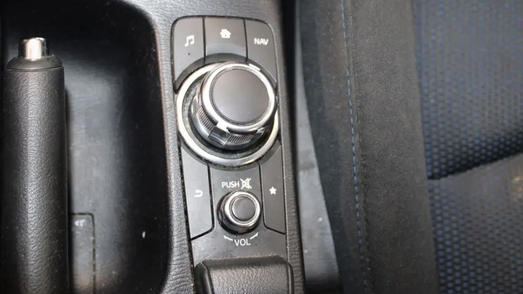2019 Toyota Yaris L