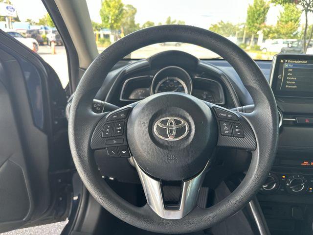 2017 Toyota Yaris - $14,085